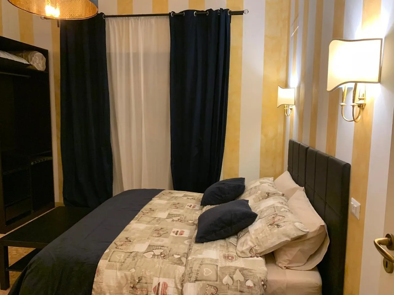 Fiumicinoa57 Bed & Breakfast Italy